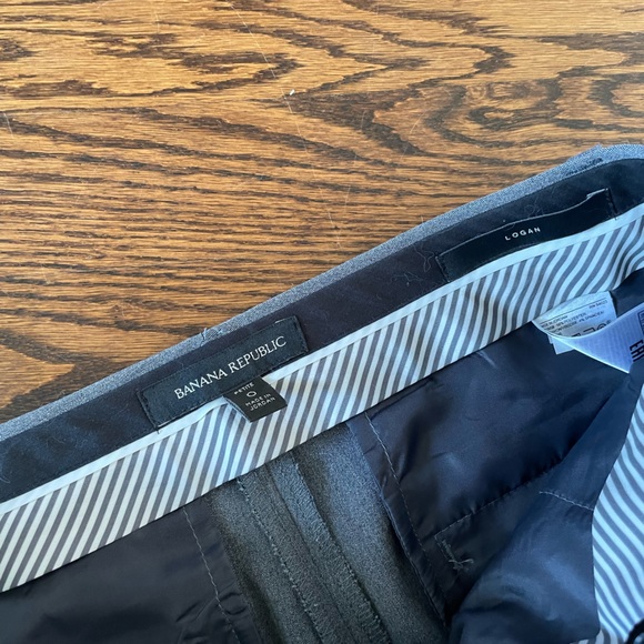 Banana Republic Grey Pant - 0 petite - Picture 2 of 4